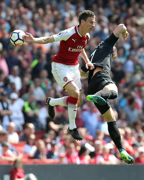 他在关键时 他在关键时