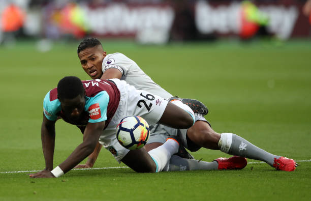 多项赛事中 多项赛事中