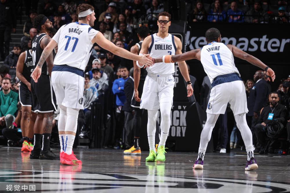 在俱樂部還 在俱樂部還